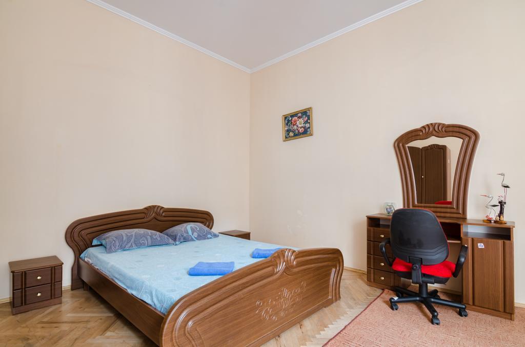 Leogrand Apartments Teodora 3 Lviv Exterior photo