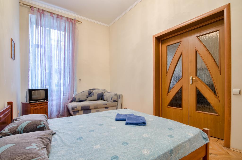 Leogrand Apartments Teodora 3 Lviv Exterior photo